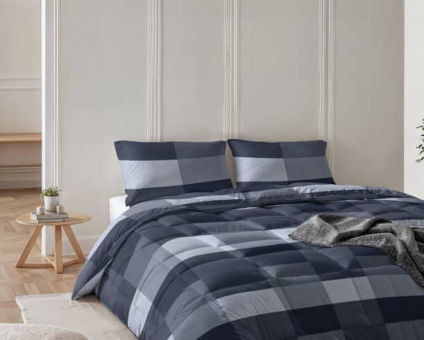 All-in one Lazy dekbed Anne Blauw Met Kussenslopen