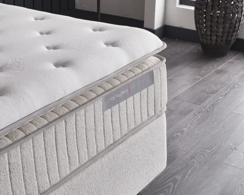 Boxspring met opbergruimte Bridabedd - Afbeelding 7
